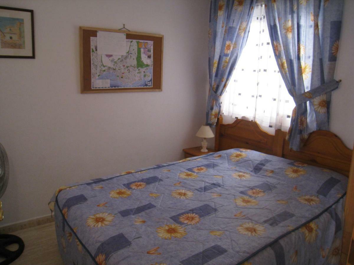 Apartamento Pascual Torrevieja Exterior foto