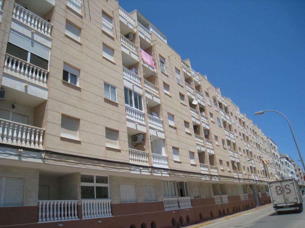 Apartamento Pascual Torrevieja Exterior foto